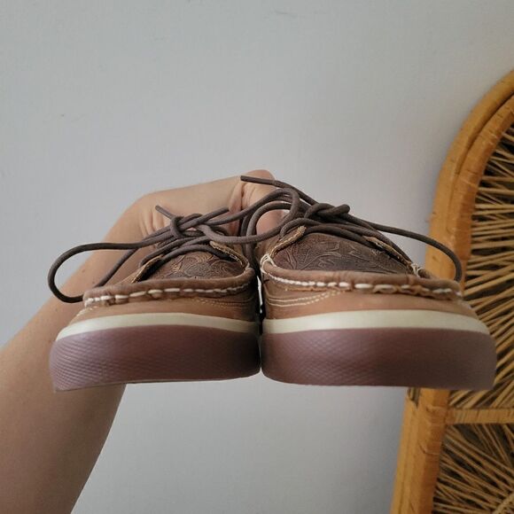 Durango Music City™ Women's Western Emboss Boat Moc - Picture 6 of 11